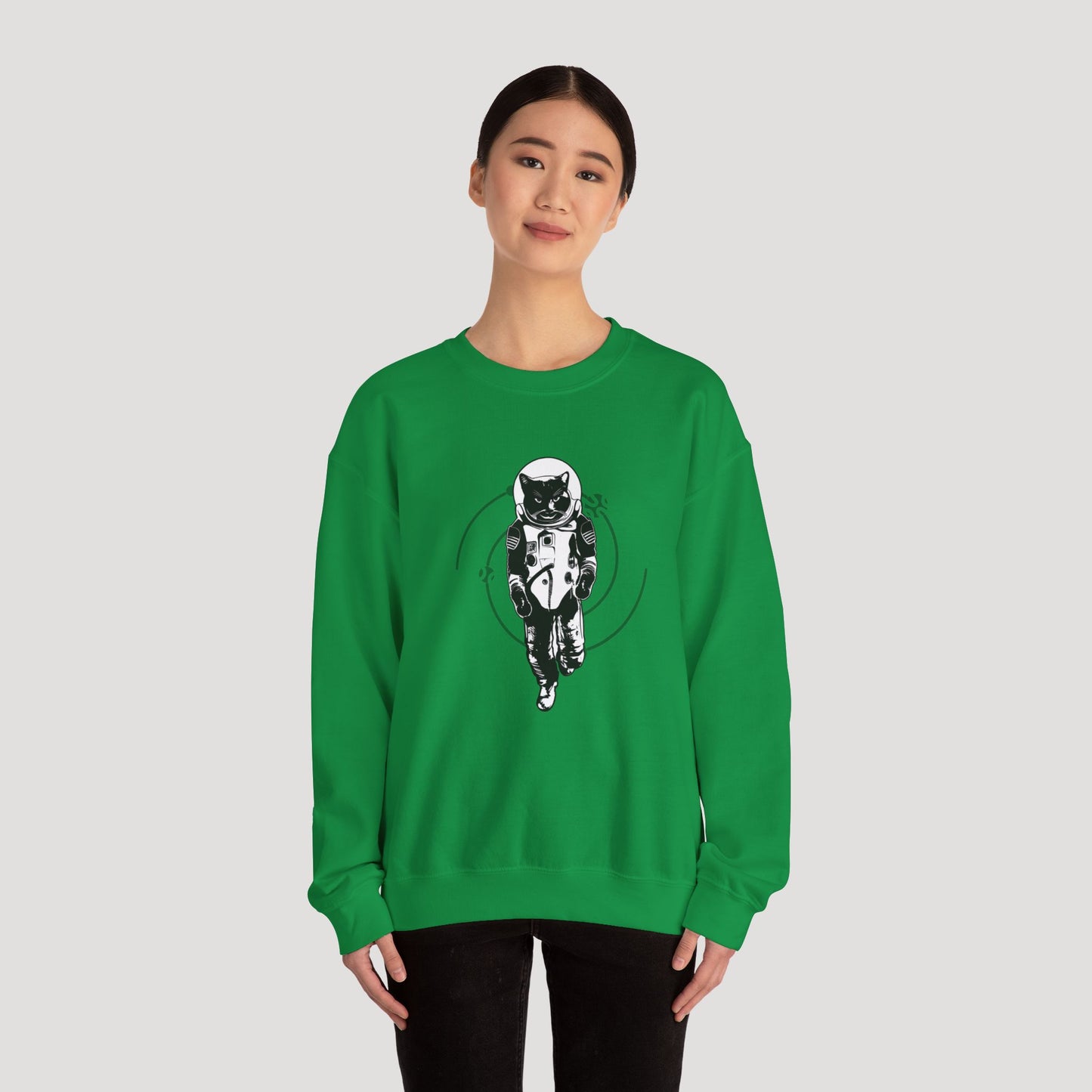 Astronaut Cat Unisex Heavy Blend™ Crewneck Sweatshirt - Cosmic Vibe Apparel