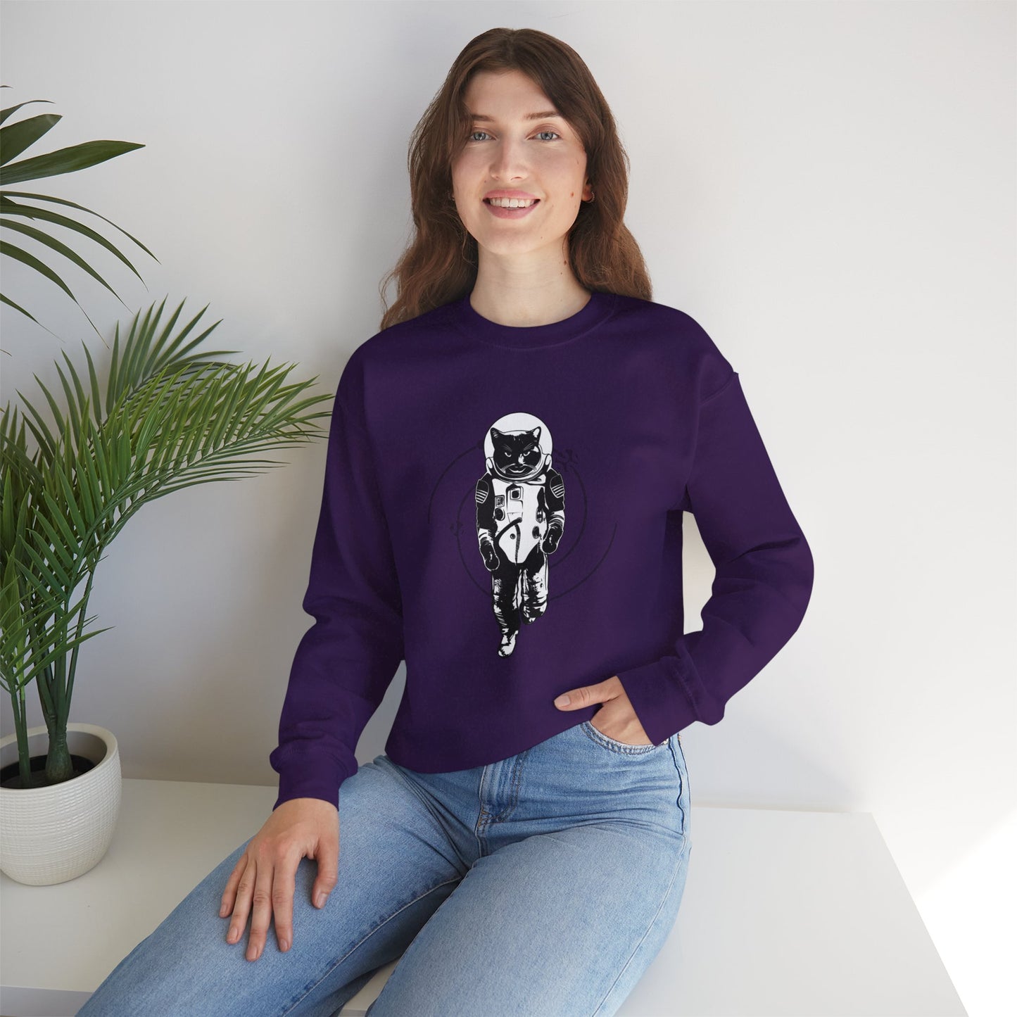 Astronaut Cat Unisex Heavy Blend™ Crewneck Sweatshirt - Cosmic Vibe Apparel